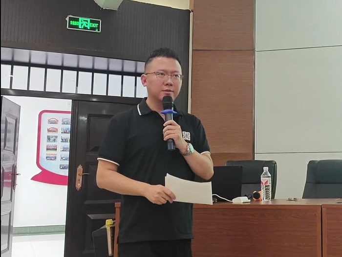 张秘发言.jpg